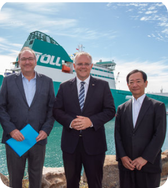 Our work: Will Hodgman, John Mullen, Prime Minister Scott Morrison and Taneki Ono at Toll ship launch